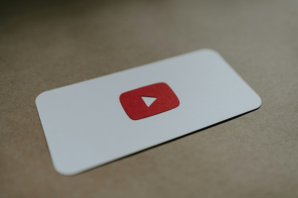 Les étapes clés pour lancer votre chaîne YouTube thématique